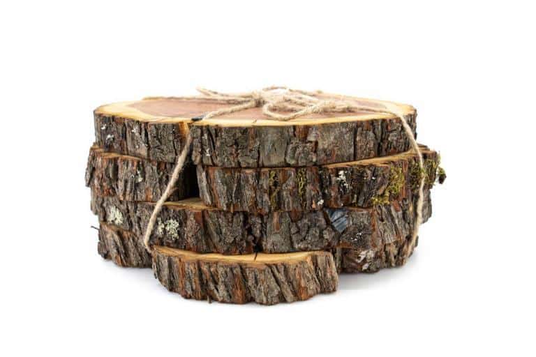 Set přírodních dřevěných podložek Dřevo voní Švestka M 3+1
